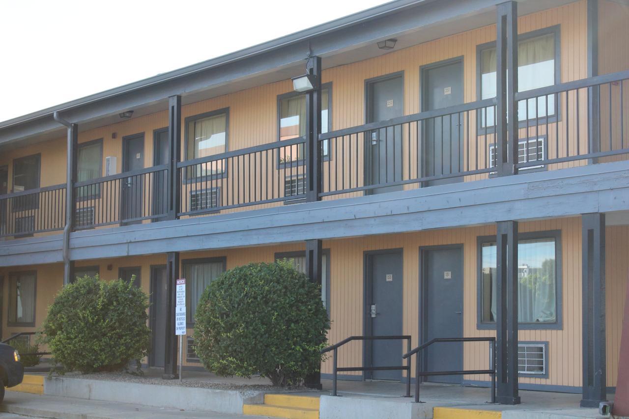 The Executive Inn & Suites Amarillo Exterior foto